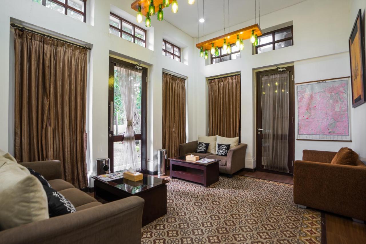 Jambuluwuk Residence Menteng Джакарта Екстериор снимка