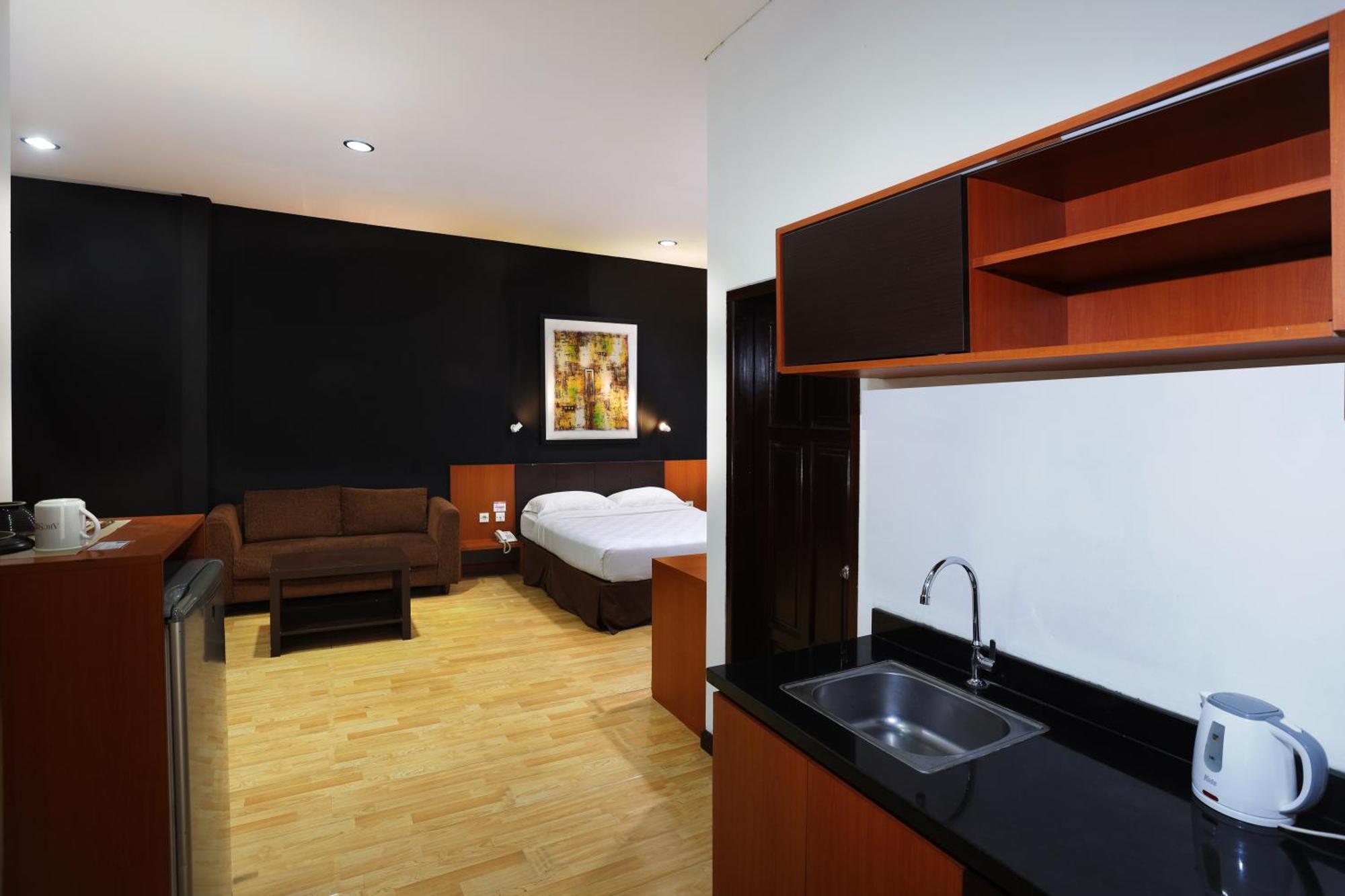 Jambuluwuk Residence Menteng Джакарта Екстериор снимка