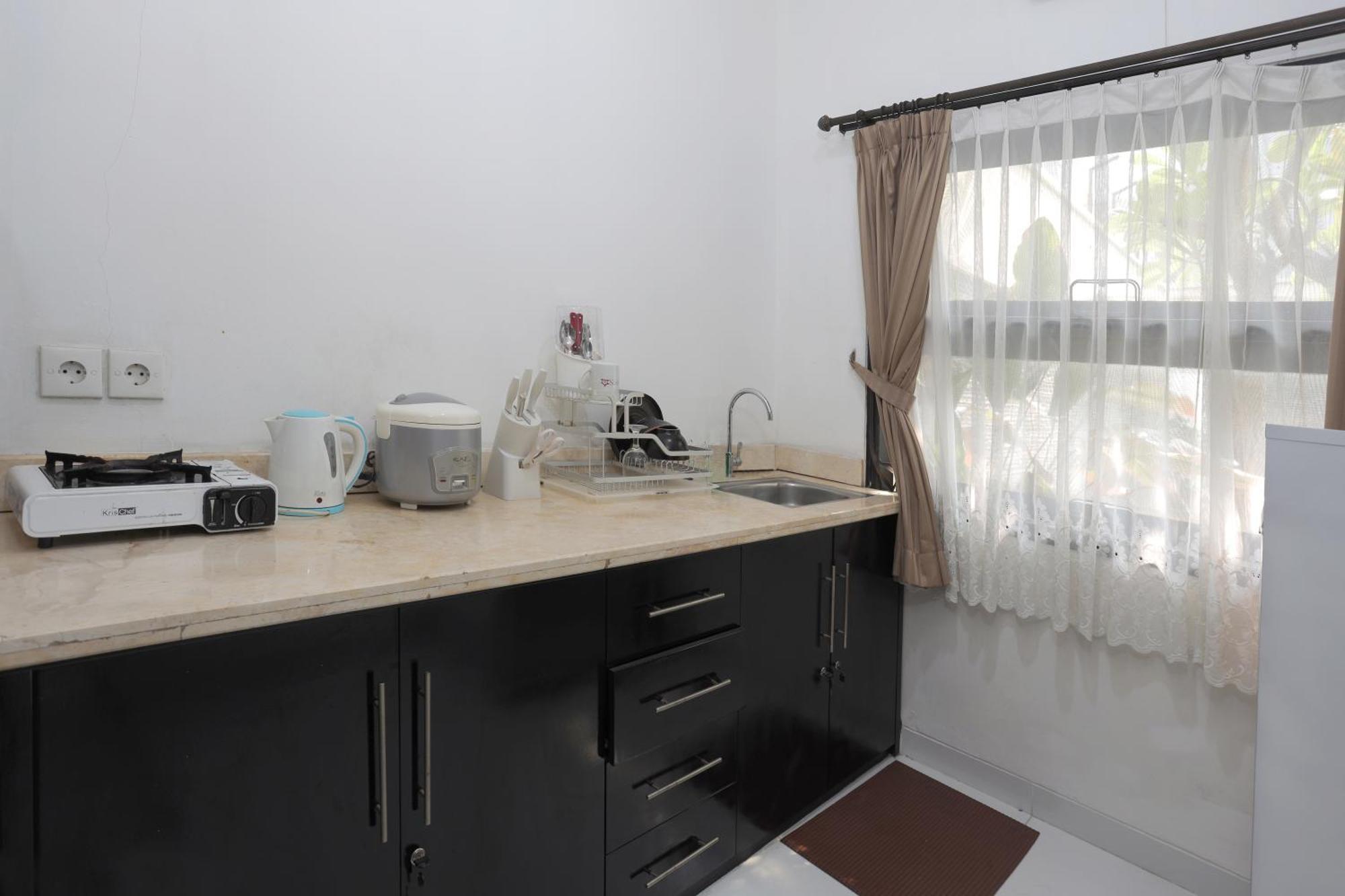 Jambuluwuk Residence Menteng Джакарта Екстериор снимка