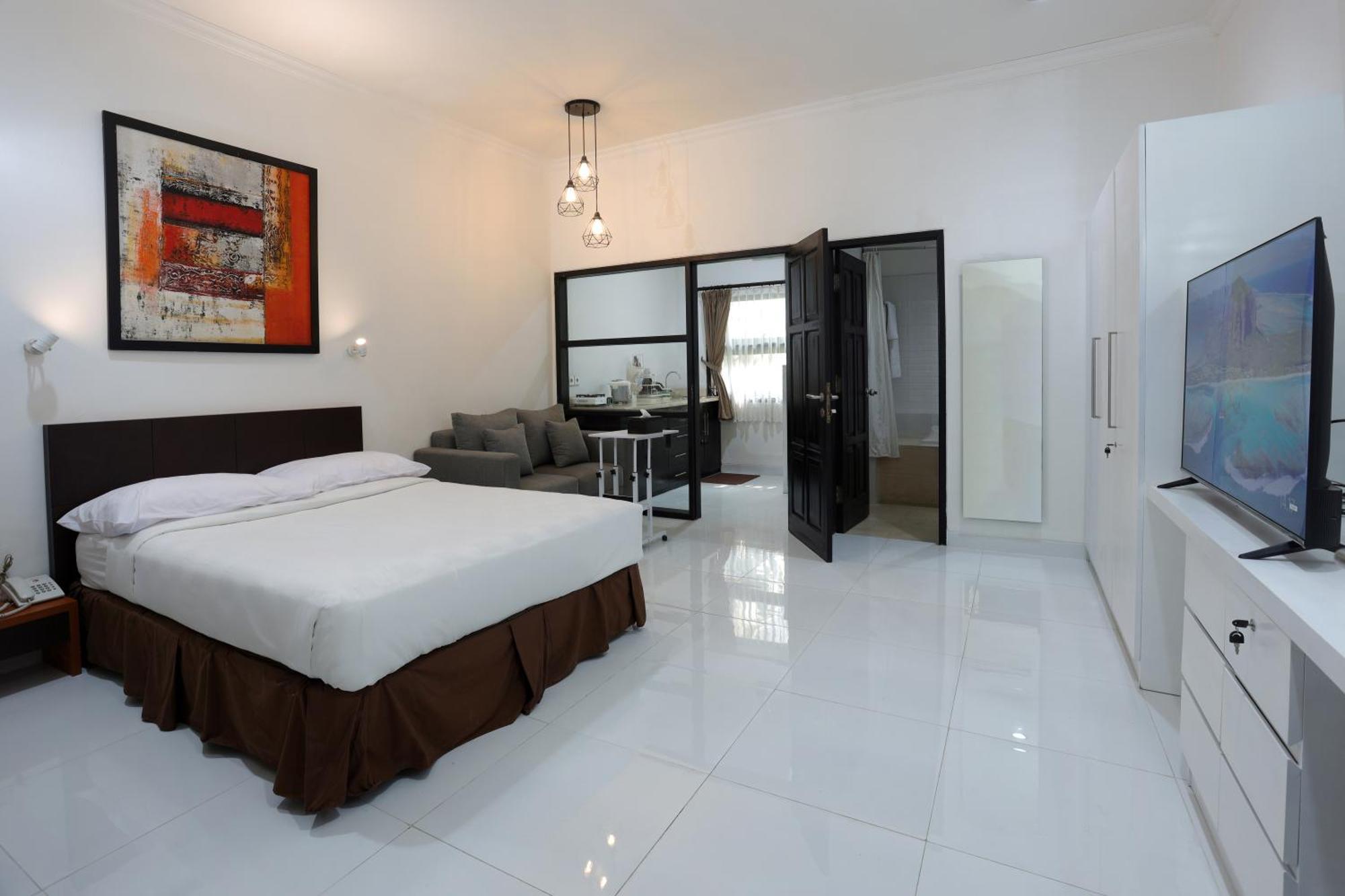 Jambuluwuk Residence Menteng Джакарта Екстериор снимка