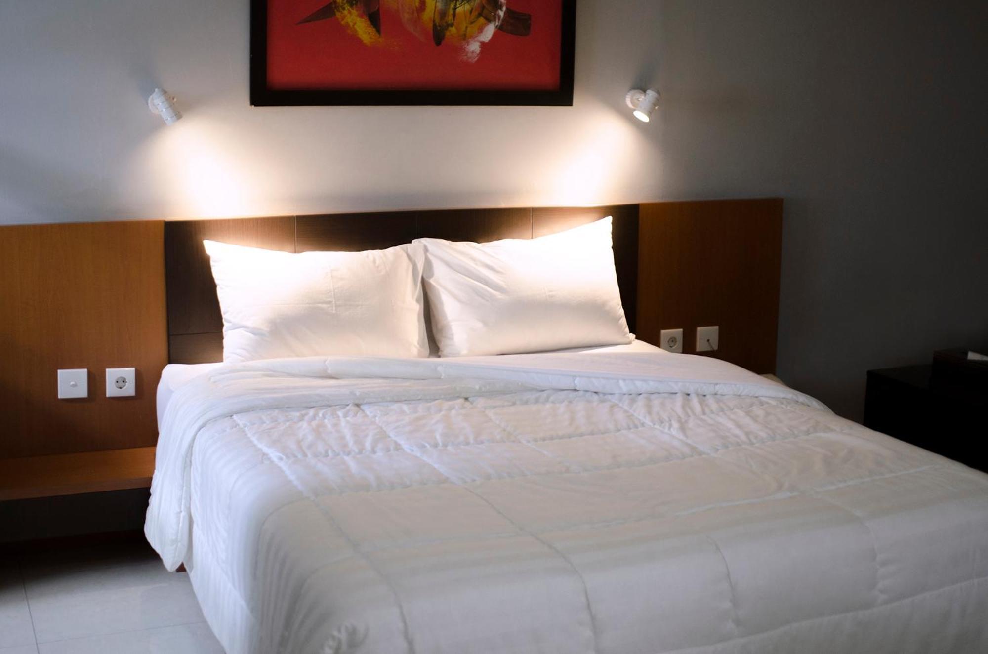 Jambuluwuk Residence Menteng Джакарта Екстериор снимка